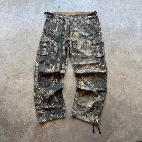 Vintage Real Tree Camo Cargos - Picture 2 of 8